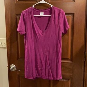 Pink brand size large T-shirt in purple